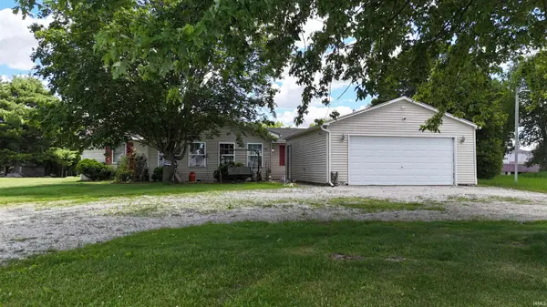 2482 S 400 E ***, Pierceton, IN 46562