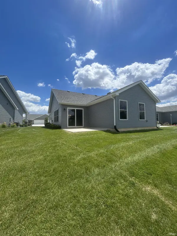 406 Gene DR, Roanoke, IN 46783