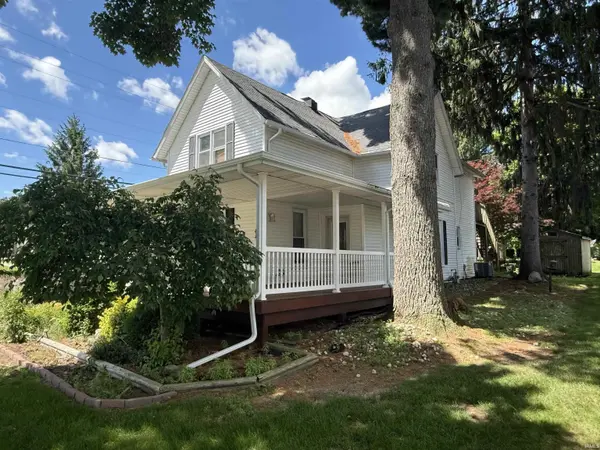 206 S Mountain ***, Lagrange, IN 46761