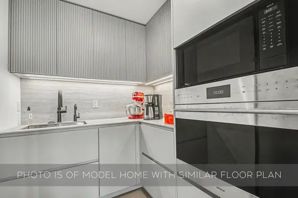 312 E Colfax AVE #603, South Bend, IN 46617