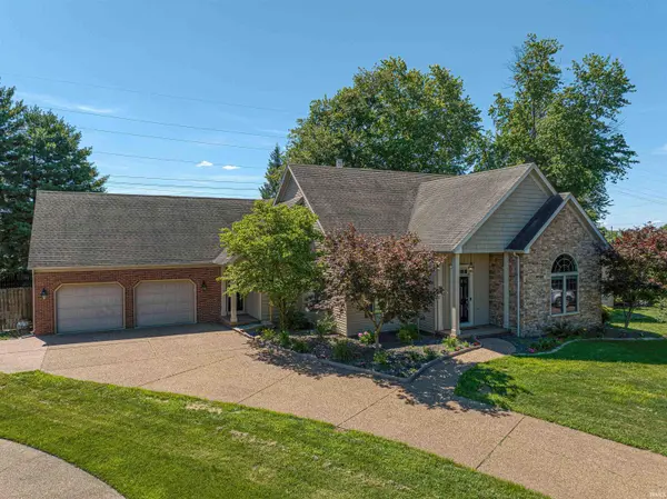 7533 Chapel Hill CT, Newburgh, IN 47630