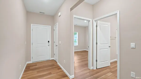 6903 Jerome Park PL, Fort Wayne, IN 46835-9807