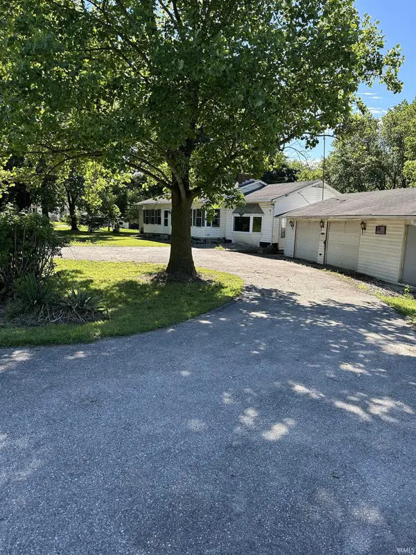 6259 N Bowman RD, Roann, IN 46974