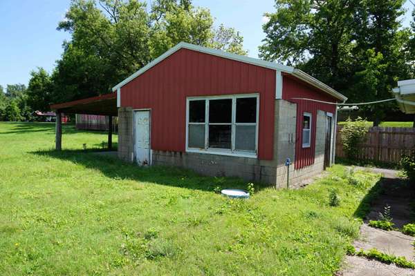 3901 Broadway AVE, Evansville, IN 47712