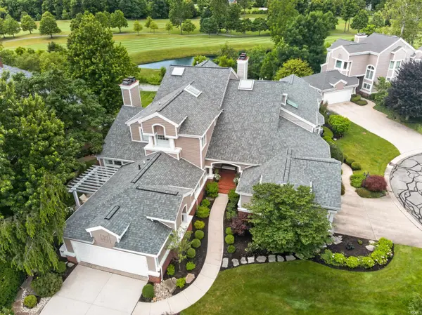 2330 Turnberry LN, Fort Wayne, IN 46814
