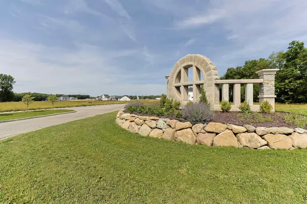 15382 Derry LN, Granger, IN 46530