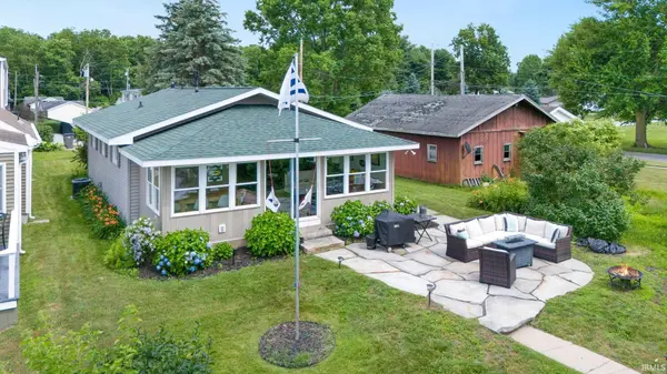 11869 N Forest DR, Syracuse, IN 46567
