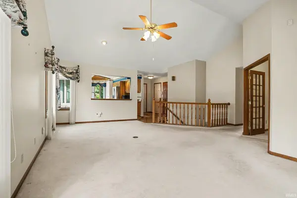 3828 Thornridge DR, Elkhart, IN 46514