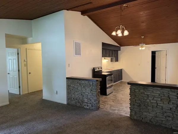 2723 S Mulberry ST, Muncie, IN 47302