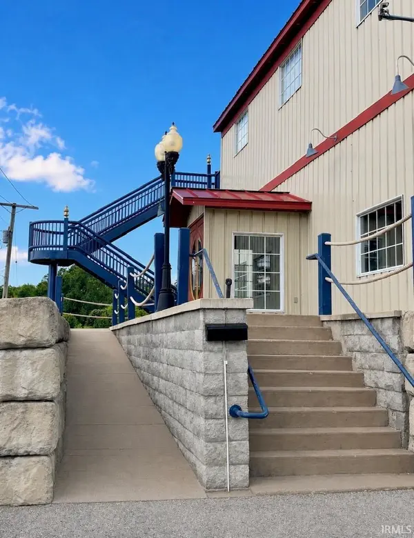 1001 N WASHINGTON ST, Marion, IN 46952