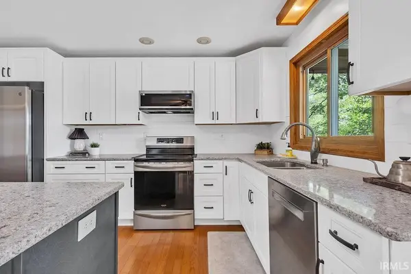 3730 E Newport CT, Bloomington, IN 47401-9371