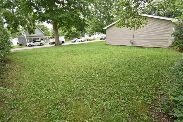 208 N Sheets ST, Oxford, IN 47971