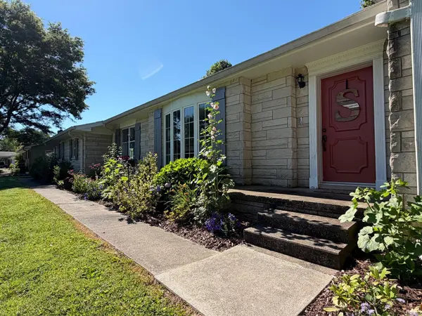 88 Northern Hills DR, Bedford, IN 47421