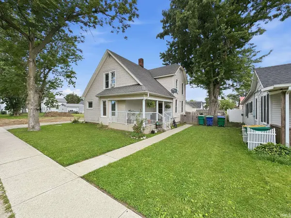 22517 Stenger ST, Woodburn, IN 46797