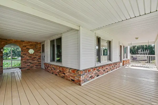 24567 Brick RD, South Bend, IN 46628-9717