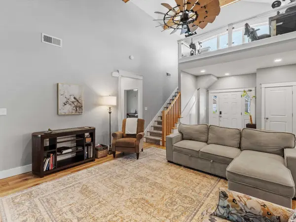 1115 Helen CT, Boonville, IN 47601