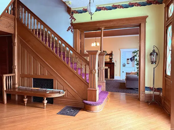 501 E Main ST, Loogootee, IN 47553
