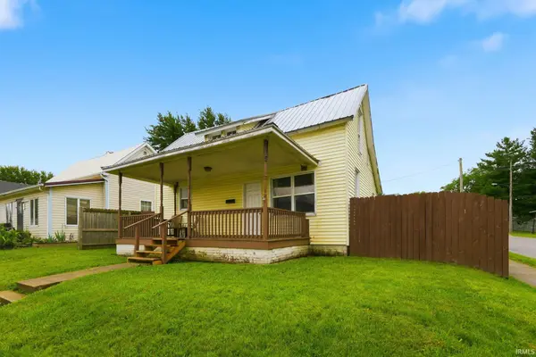 901 E Market ST, Crawfordsville, IN 47933-1944