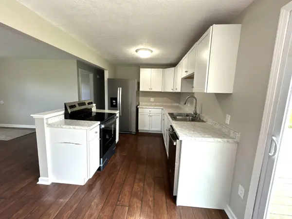 2825 Northway DR, Fort Wayne, IN 46845-1660