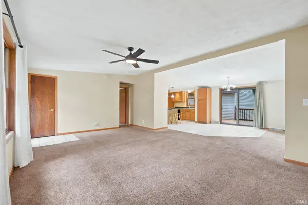 10715 E SR 8 RD, Knox, IN 46534