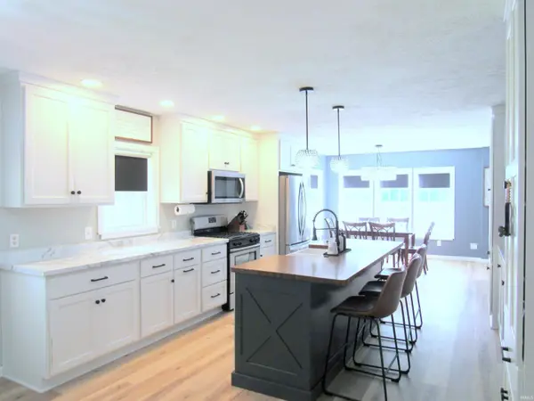 4743 E Coltrane LN, Spencer, IN 47460