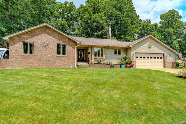 210 Sycamore DR, Williamsport, IN 47993