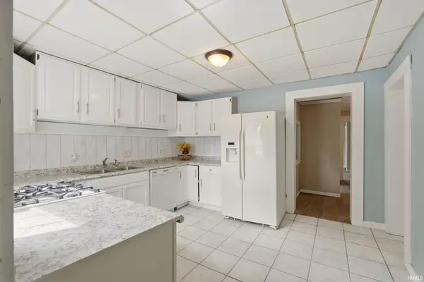 924 Saint Marys AVE, Fort Wayne, IN 46808