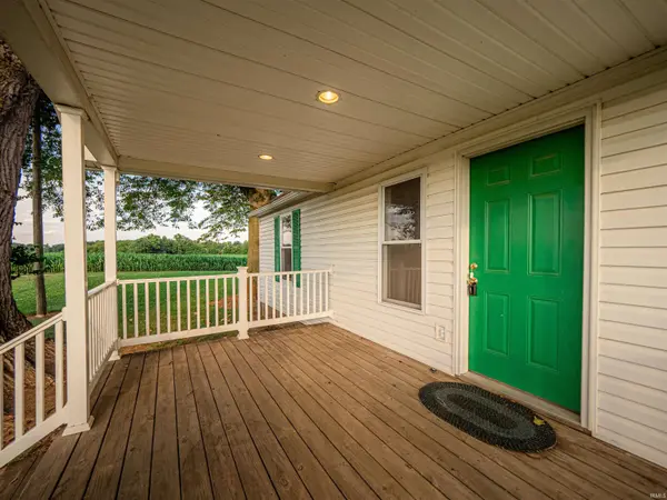 1000 Hastings LN, Mount Vernon, IN 47620