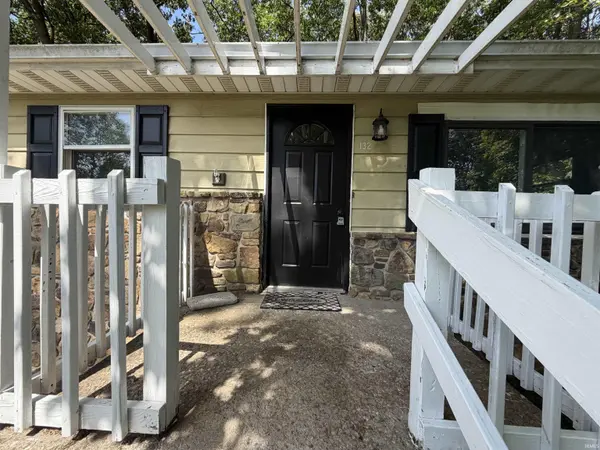 132 Briar AVE, Bedford, IN 47421