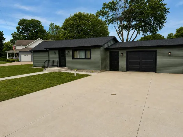 175 Lane 301 Lake George ***, Fremont, IN 46737
