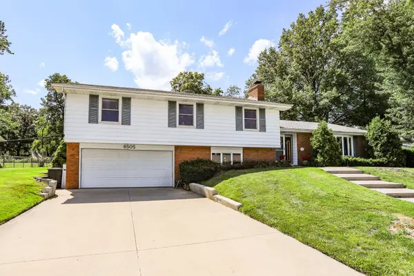 6505 Stony Brook DR, Fort Wayne, IN 46835
