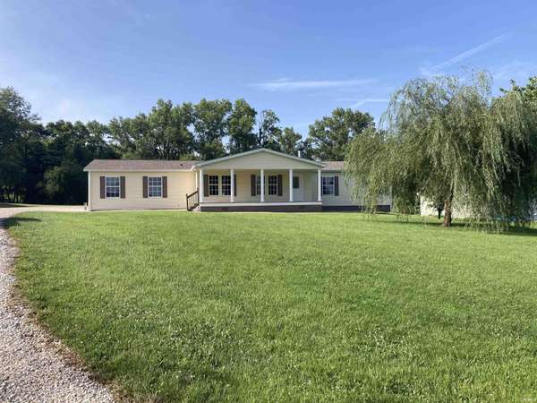 10426 E Main ST, Oakland City, IN 47660