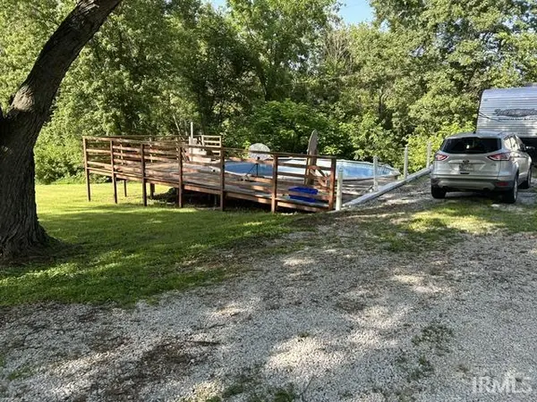 5646 N State Road 337 RD, Orleans, IN 47452