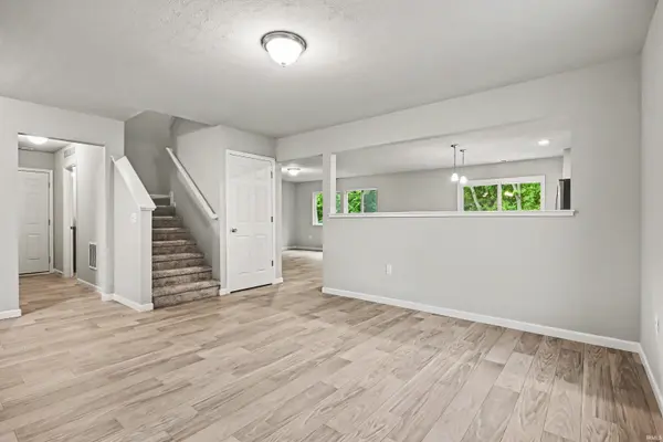 2167 Miami TRL, Huntington, IN 46750-4159