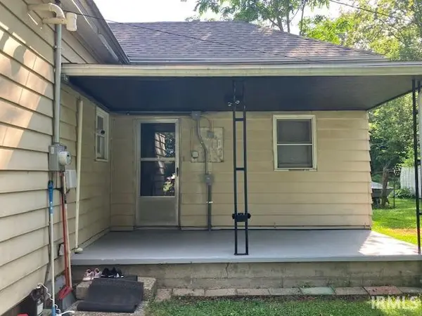 917 W 4th ST, Mount Carmel, IL 62863