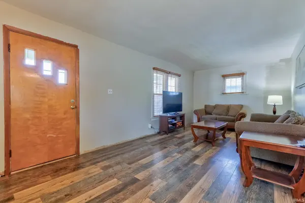 2624 Edgewood DR, Evansville, IN 47712-5041