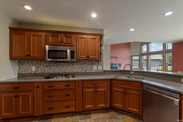 21118 Terrace TRL, New Paris, IN 46553-9679