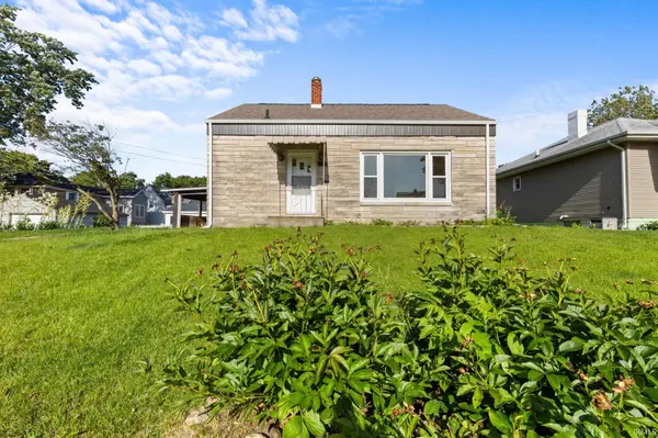 636 N State ST, Mishawaka, IN 46544-2438