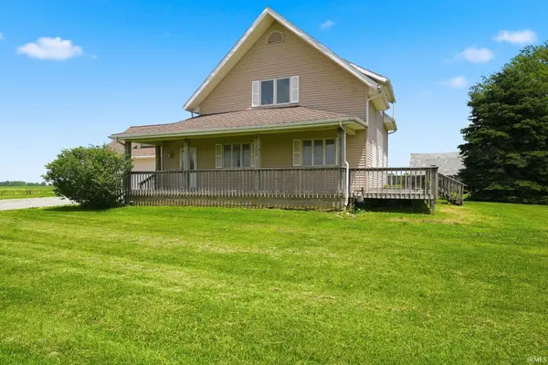 6756 St Rd 19 RD, Mentone, IN 46539