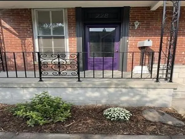226 Lafontaine ST, Huntington, IN 46705