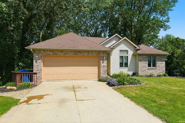 103 Center CT, Hamilton, IN 46742