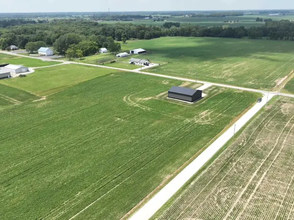 175 N 725 east Crossroads, Monticello, IN 47960