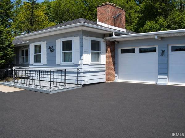 2328 Chase RD, Logansport, IN 46947