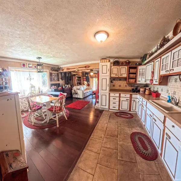 915 North ST, Attica, IN 47918