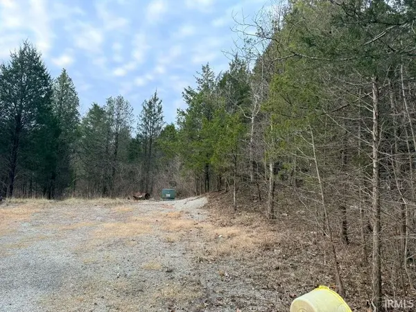 TBD Dive RD, Bedford, IN 47421