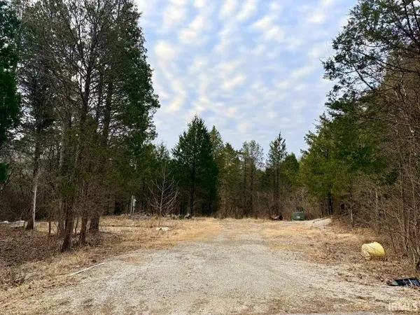 TBD Dive RD, Bedford, IN 47421