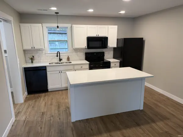 907 Dorwin ST, Decatur, IN 46733