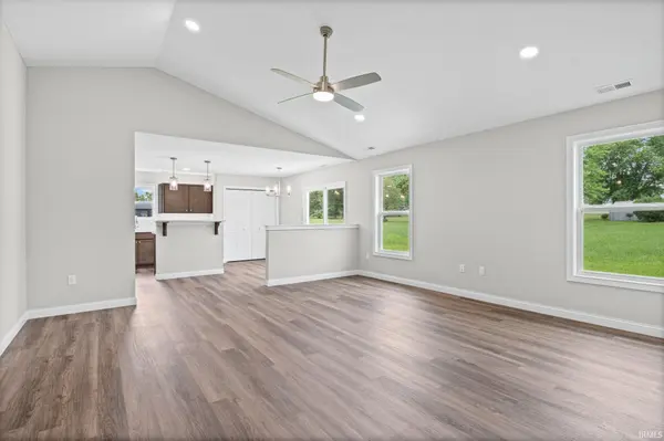 665 W 2nd ST, Fowler, IN 47944