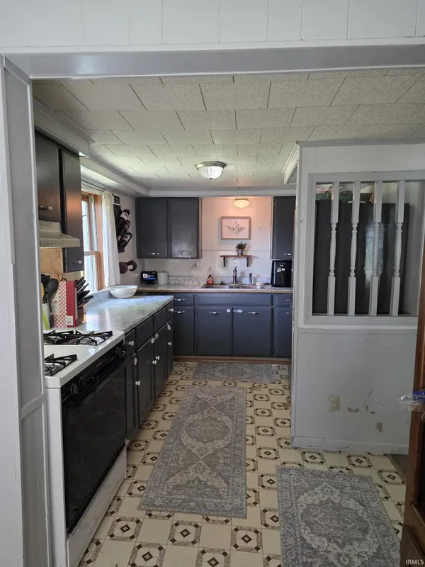 322 W North ST, Windfall, IN 46076