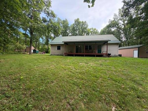 5655 S Dry Branch Rd ***, Bloomfield, IN 47424